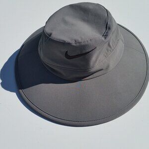 Nike Golf Hat - M/L